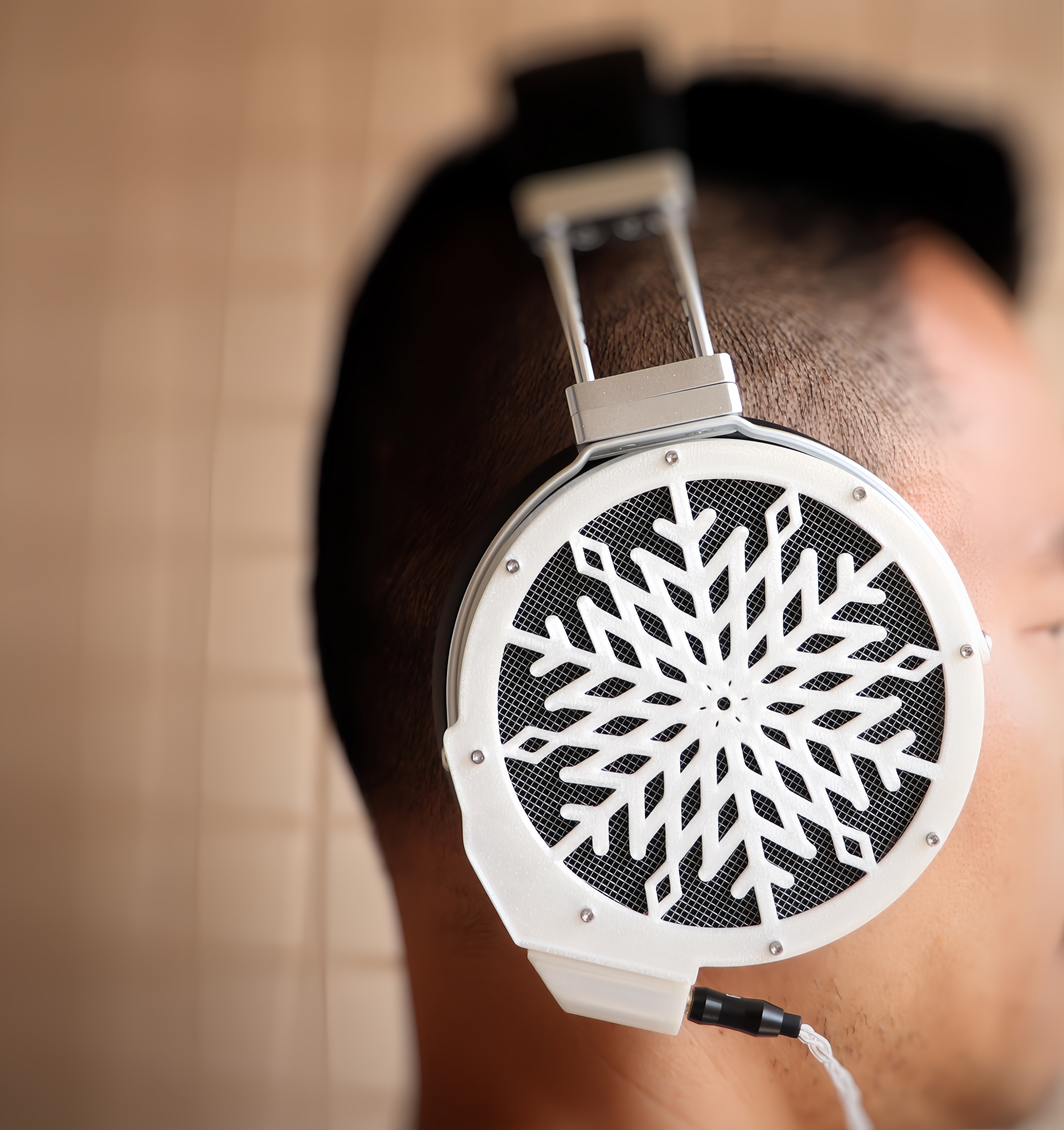 Toneking PetalSnow Planar Flat - Audio Music Technology recensie en prijs